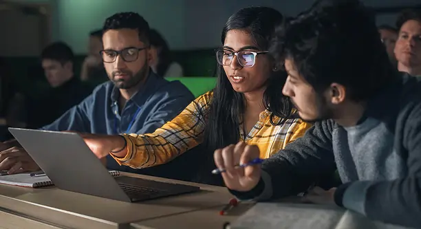 Key features of education software and e-learning apps in India