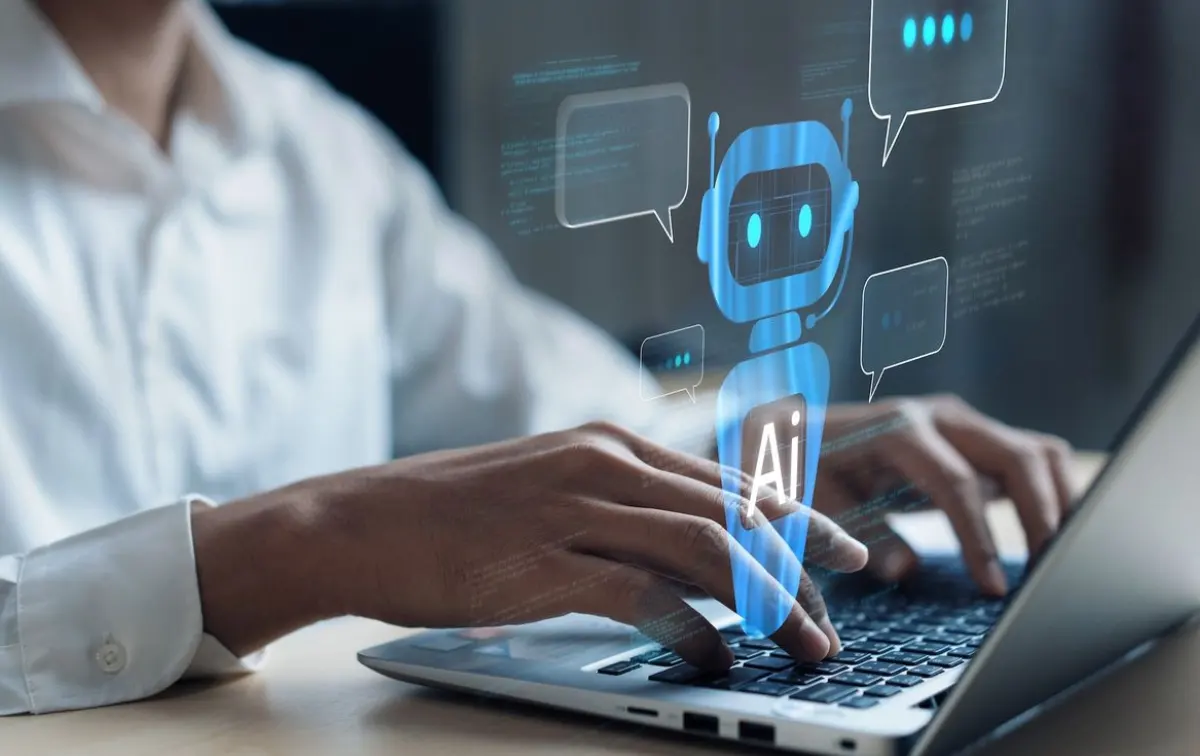 Chatbot solutions backed by LLM (GPT, Claude, and Llama)